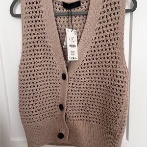 Zara Women's Beige V-Neck Sweater Vest